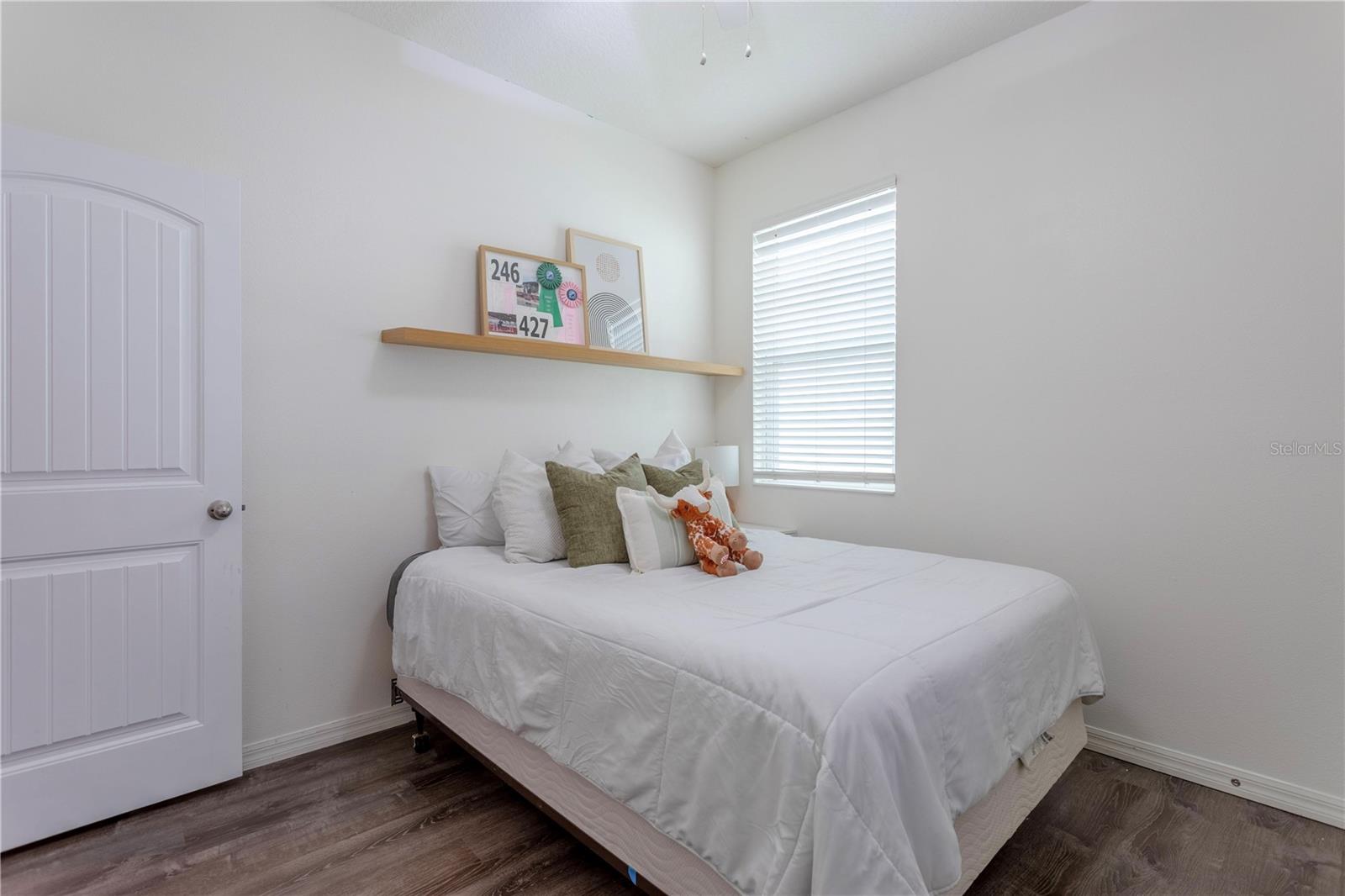 ORCHARD PK/STILLWATER XING - Residential