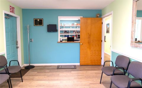 Tiny photo for 915 E Alfred Street, Tavares, FL 32778 (MLS # G5103987)