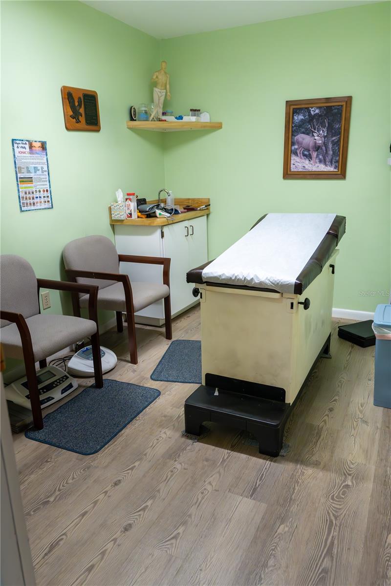 TAVARES ST CLAIR ABRAMS EXT - Commercial Sale