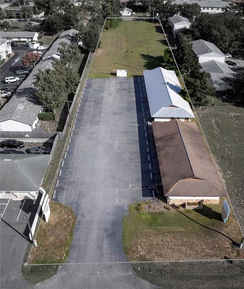 Tiny photo for 915 E Alfred Street, Tavares, FL 32778 (MLS # G5103987)