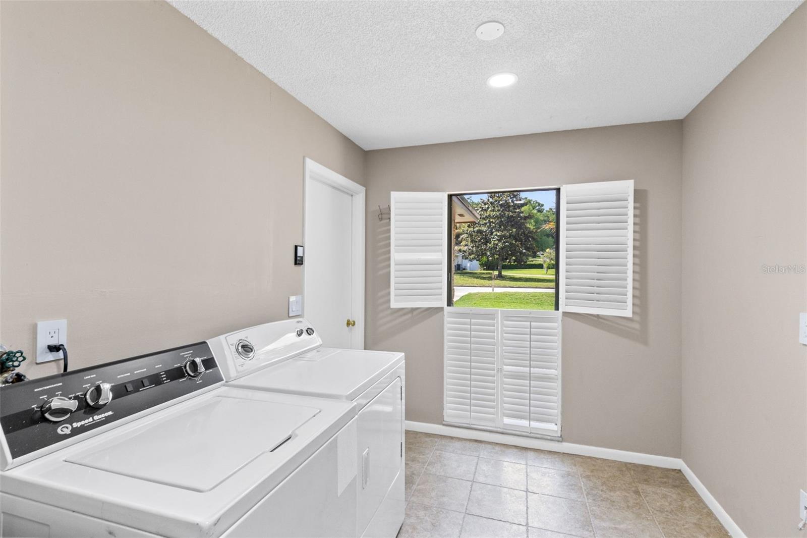 SWEETWATER OAKS SEC 08 - Residential