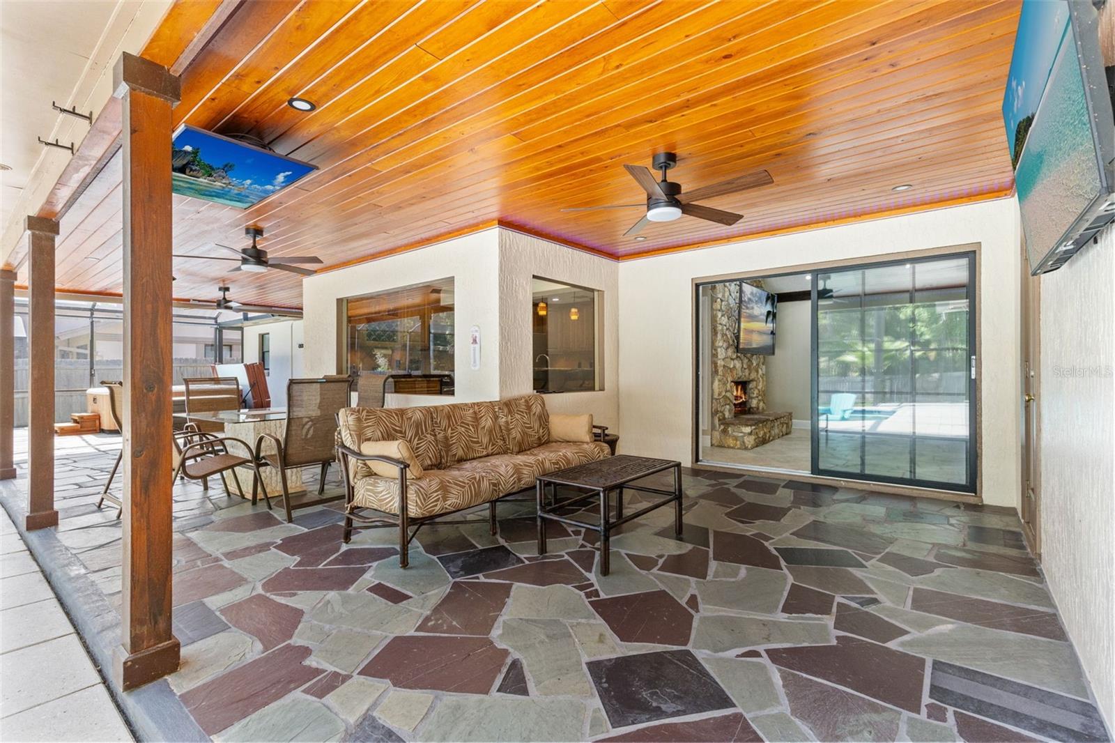 SWEETWATER OAKS SEC 08 - Residential