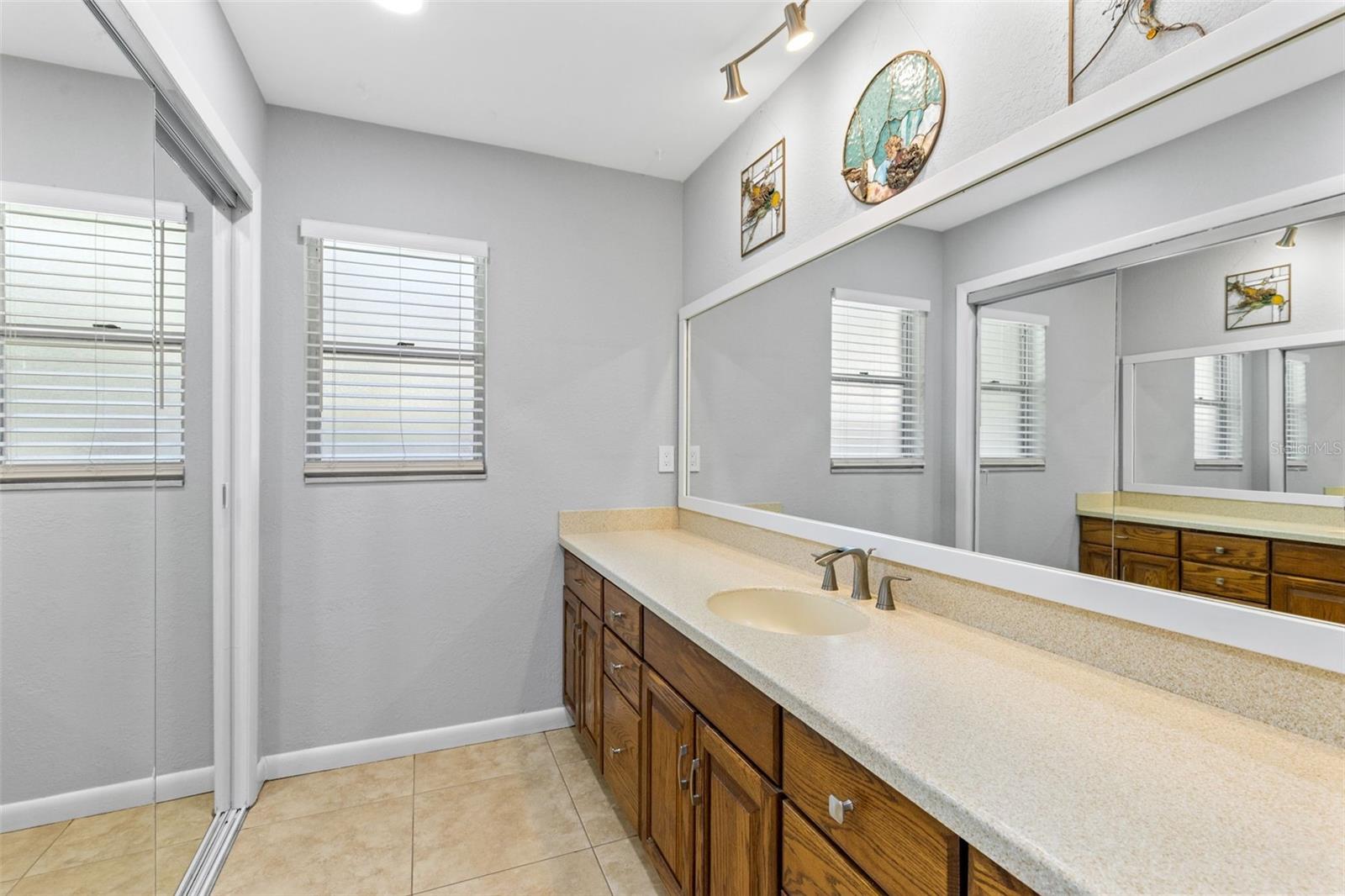 SWEETWATER OAKS SEC 08 - Residential