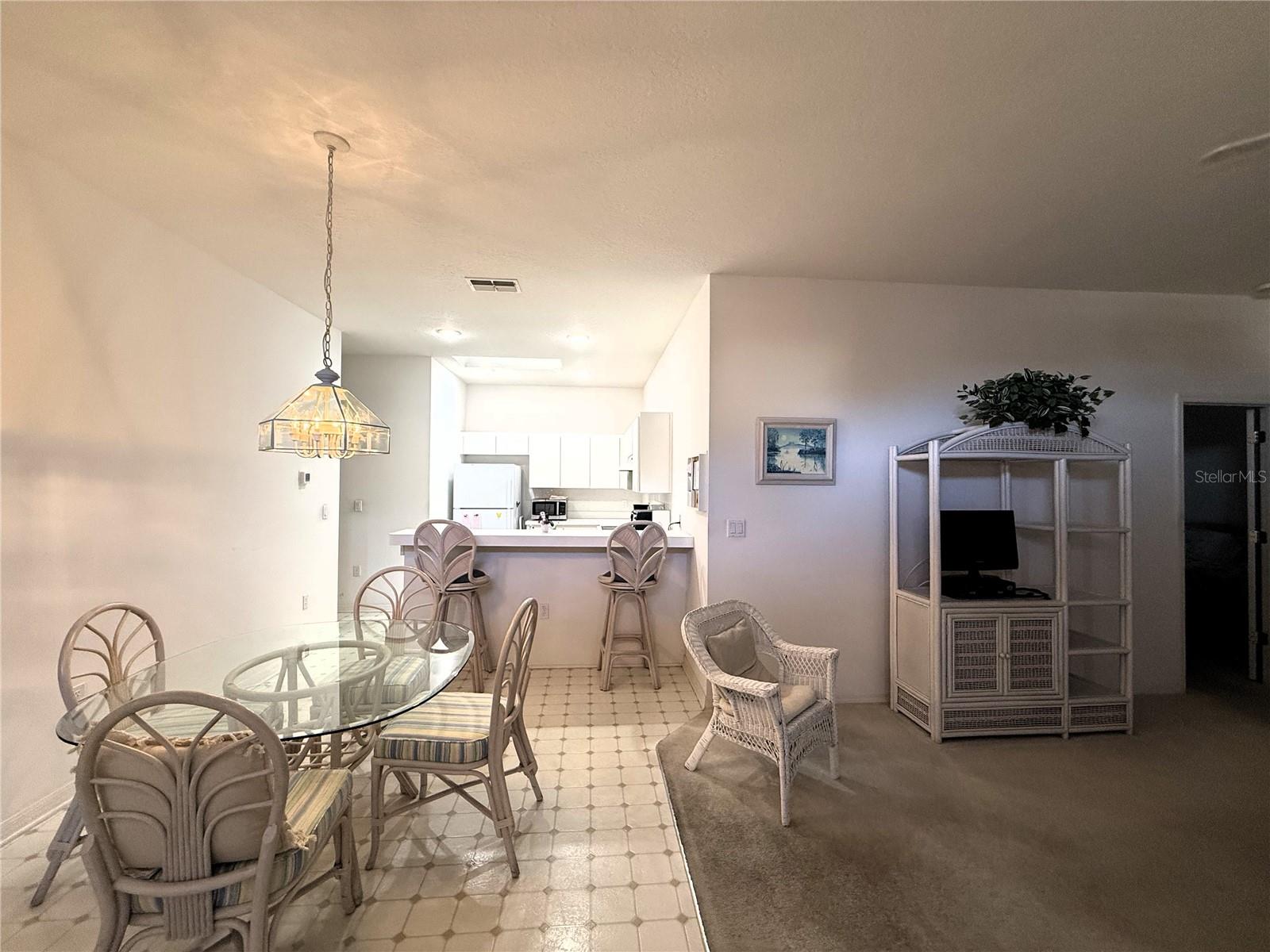 FAIRWAY VILLAS AT MEADOW OAKS - Residential