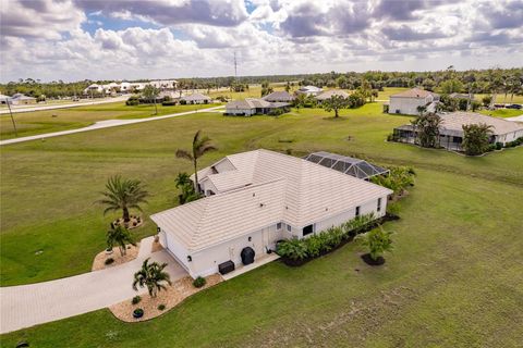 A home in PUNTA GORDA