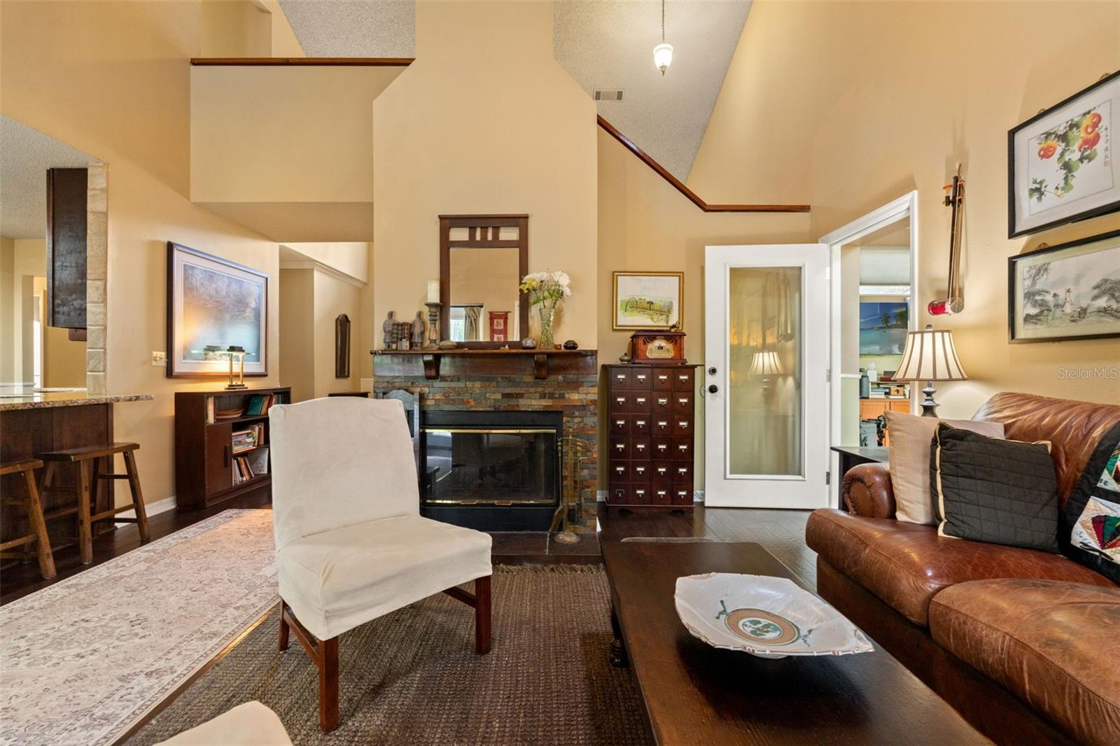 TAMPA PALMS 2C UNIT 1 - Residential