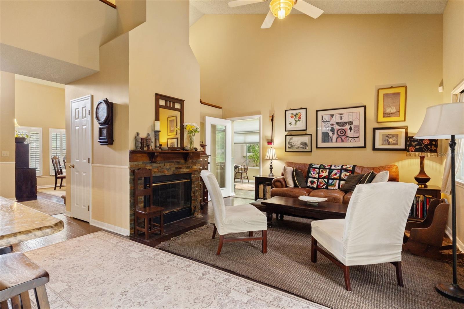 TAMPA PALMS 2C UNIT 1 - Residential