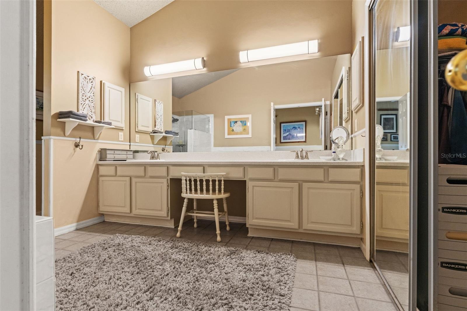 TAMPA PALMS 2C UNIT 1 - Residential