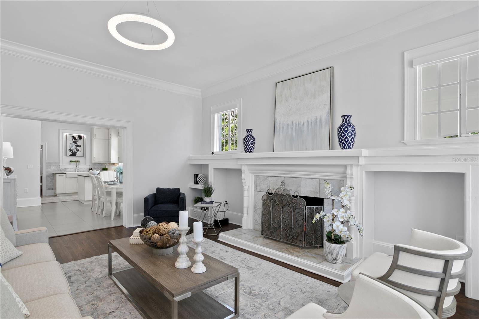 HYDE PARK WEST - Residential