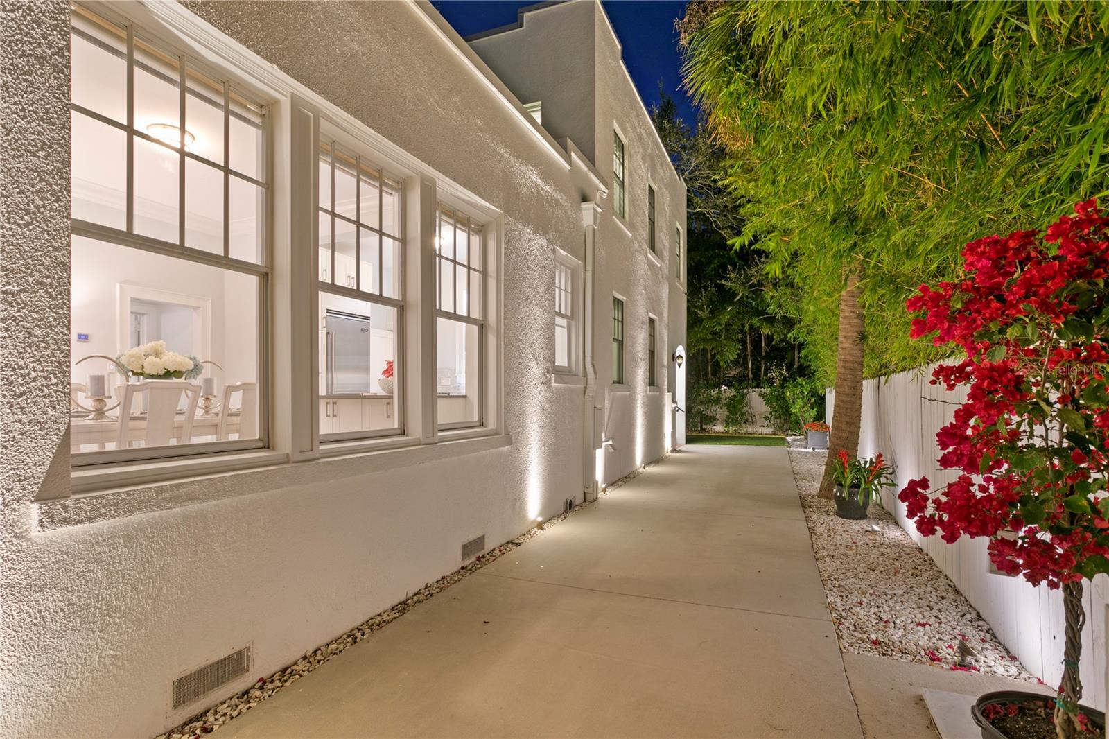 HYDE PARK WEST - Residential