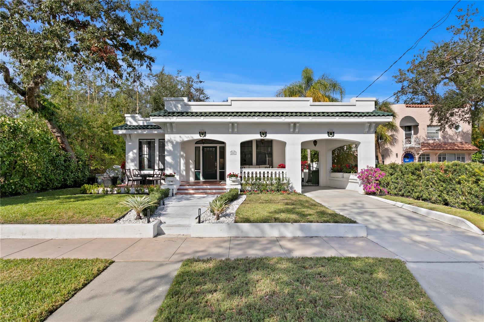 HYDE PARK WEST - Residential
