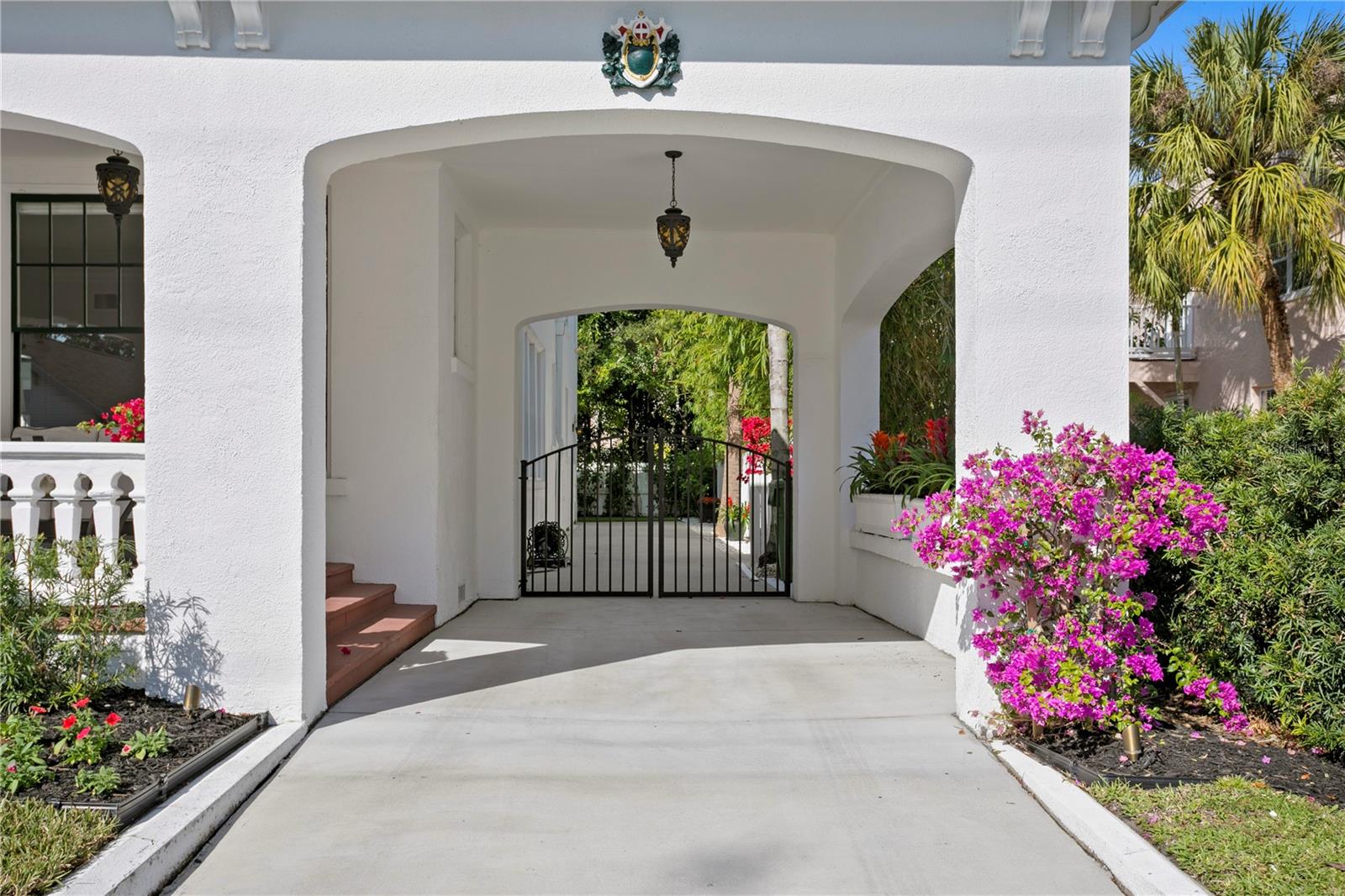 HYDE PARK WEST - Residential
