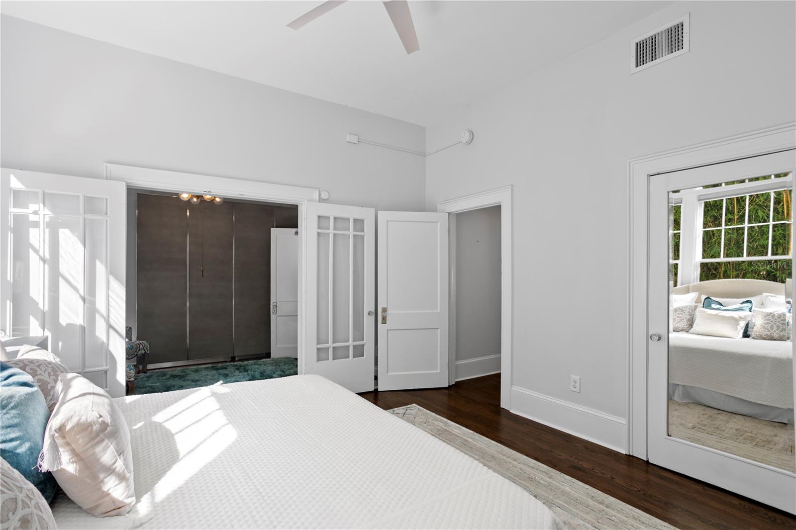 HYDE PARK WEST - Residential