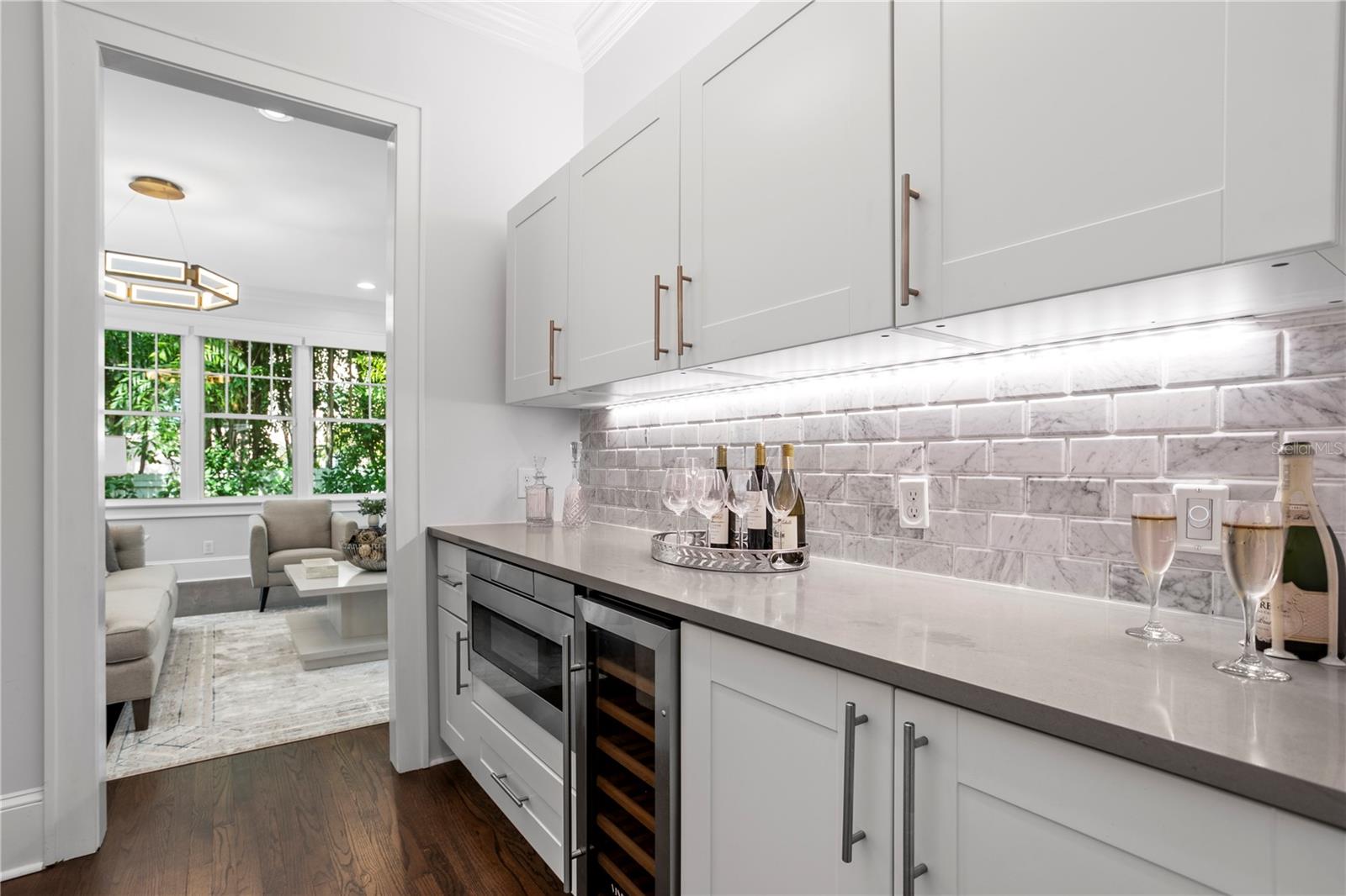 HYDE PARK WEST - Residential