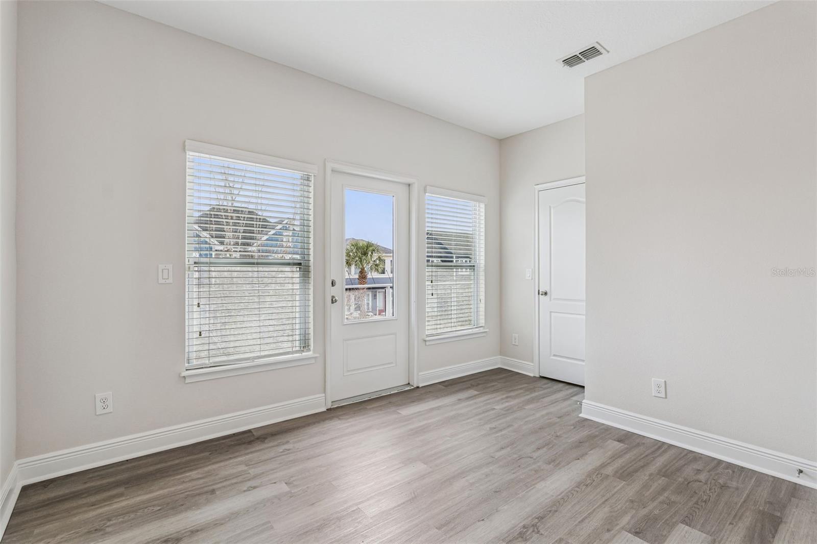 LAUREATE PARK PH 1C - Residential