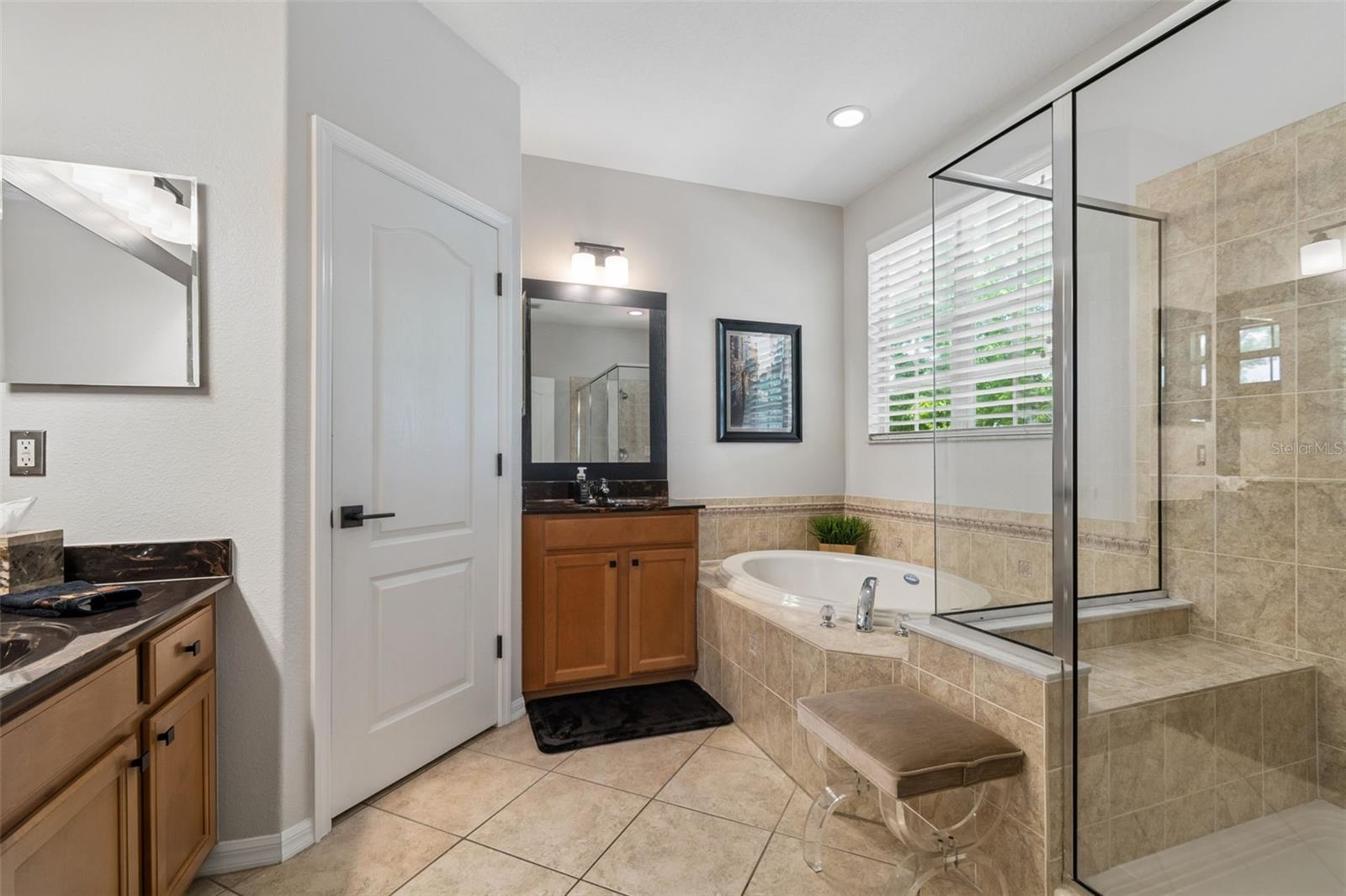 WATERCHASE - Residential