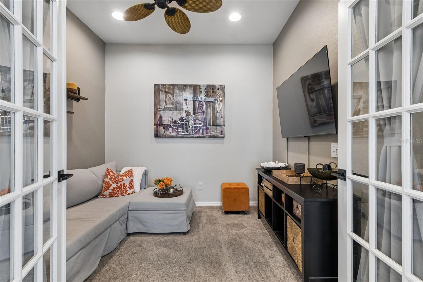 WATERCHASE - Residential