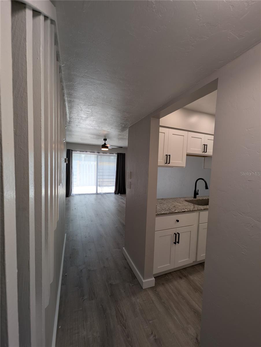 3600 SW 19TH AVENUE 28C - Photo 3
