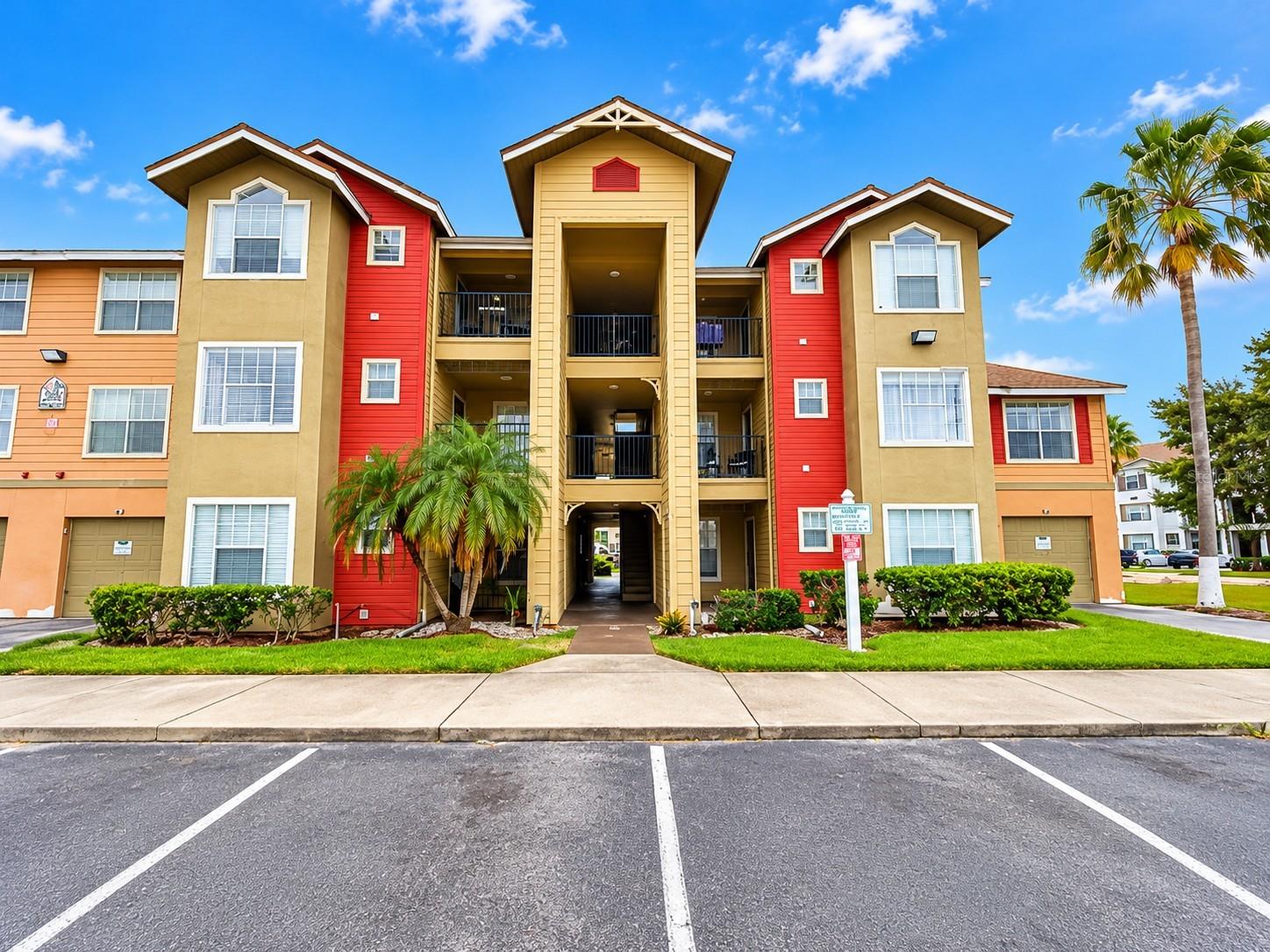 2210 GRAND CAYMAN COURT 1733