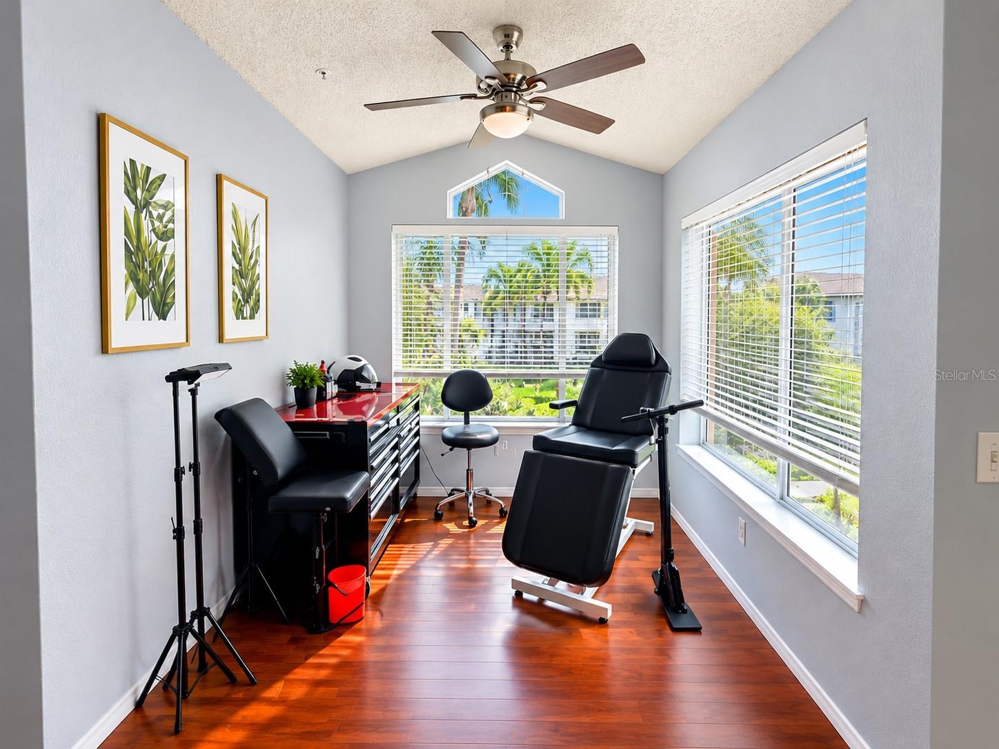 2210 GRAND CAYMAN COURT 1733