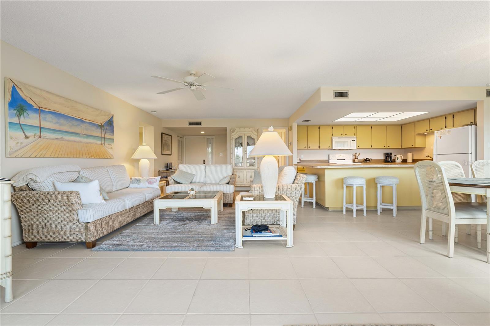 COMMODORE CLUB CONDO - Residential