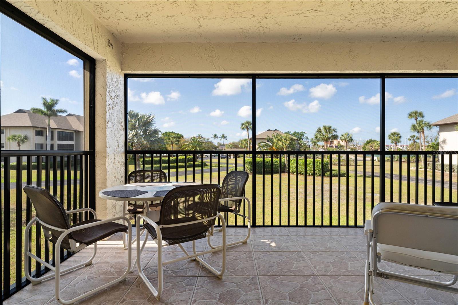 COMMODORE CLUB CONDO - Residential