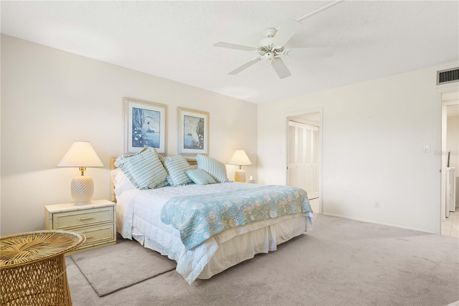 COMMODORE CLUB CONDO - Residential