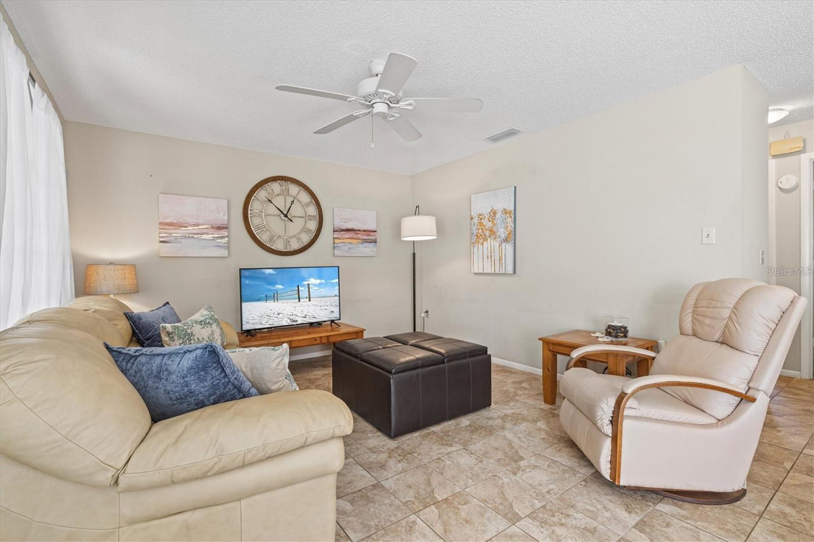 PHILLIPPI GARDENS - Residential Income