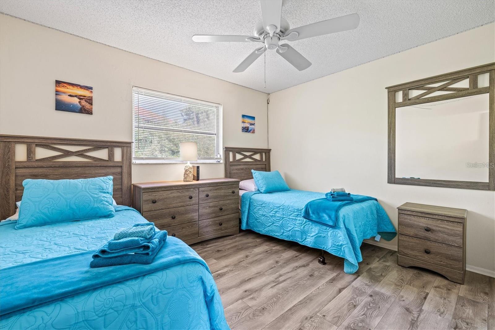 PHILLIPPI GARDENS - Residential Income