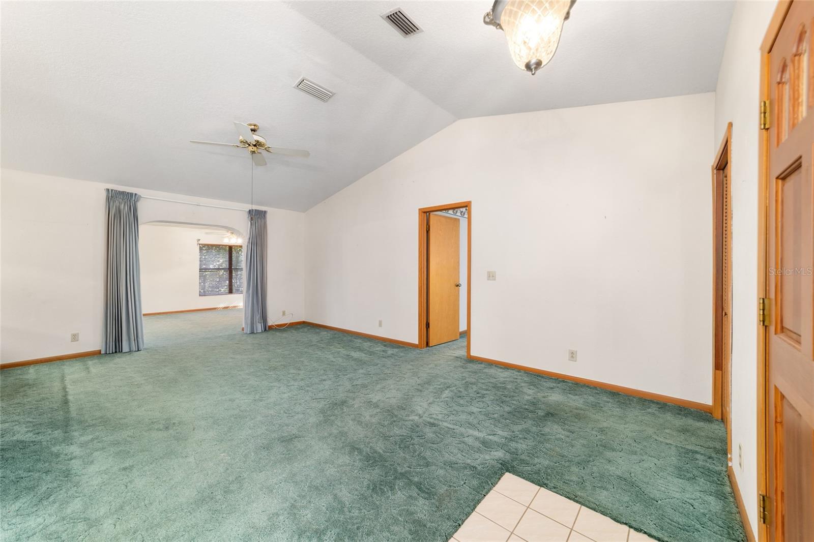 WOODS & MEADOWS ESTATE - Residential