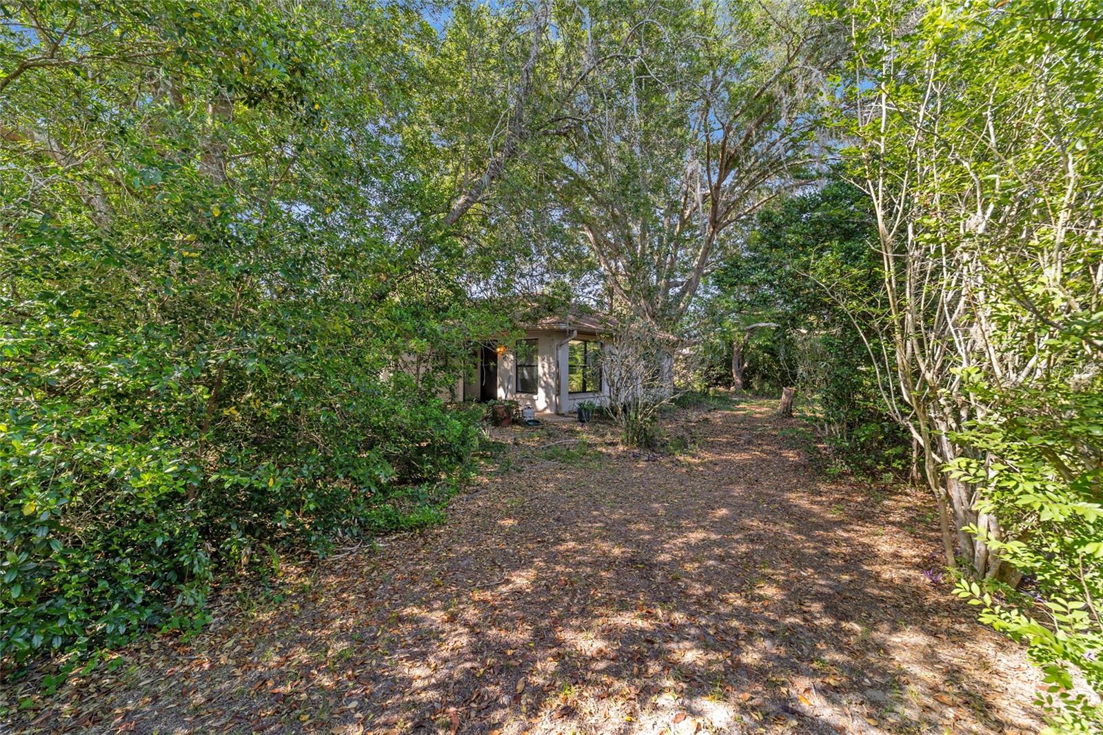 WOODS & MEADOWS ESTATE - Residential