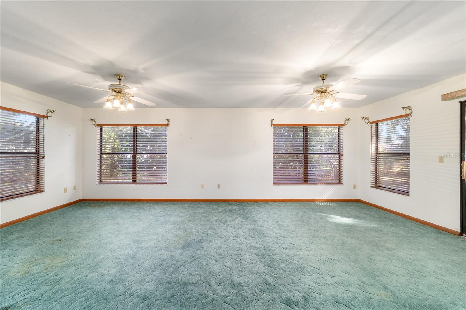 WOODS & MEADOWS ESTATE - Residential