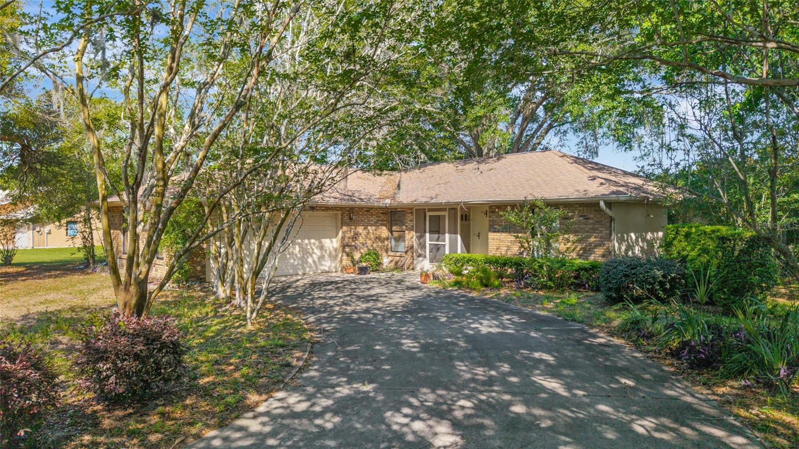 WOODS & MEADOWS ESTATE - Residential