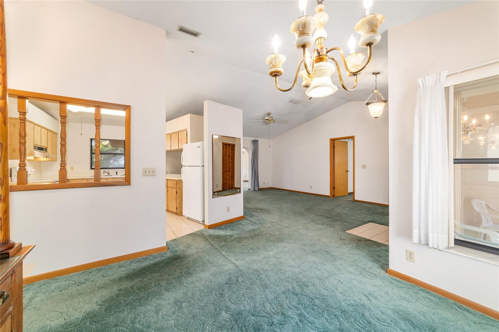 WOODS & MEADOWS ESTATE - Residential