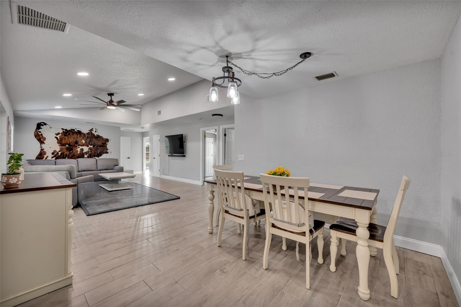 OSCEOLA ACRES 5 ACRE DEV - Residential