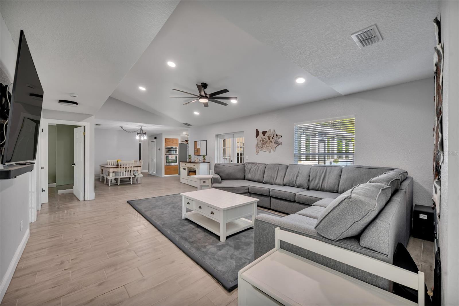 OSCEOLA ACRES 5 ACRE DEV - Residential