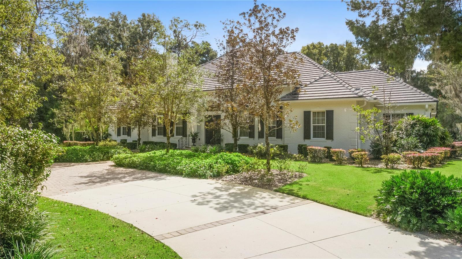 708 E PENNSYLVANIA AVENUE