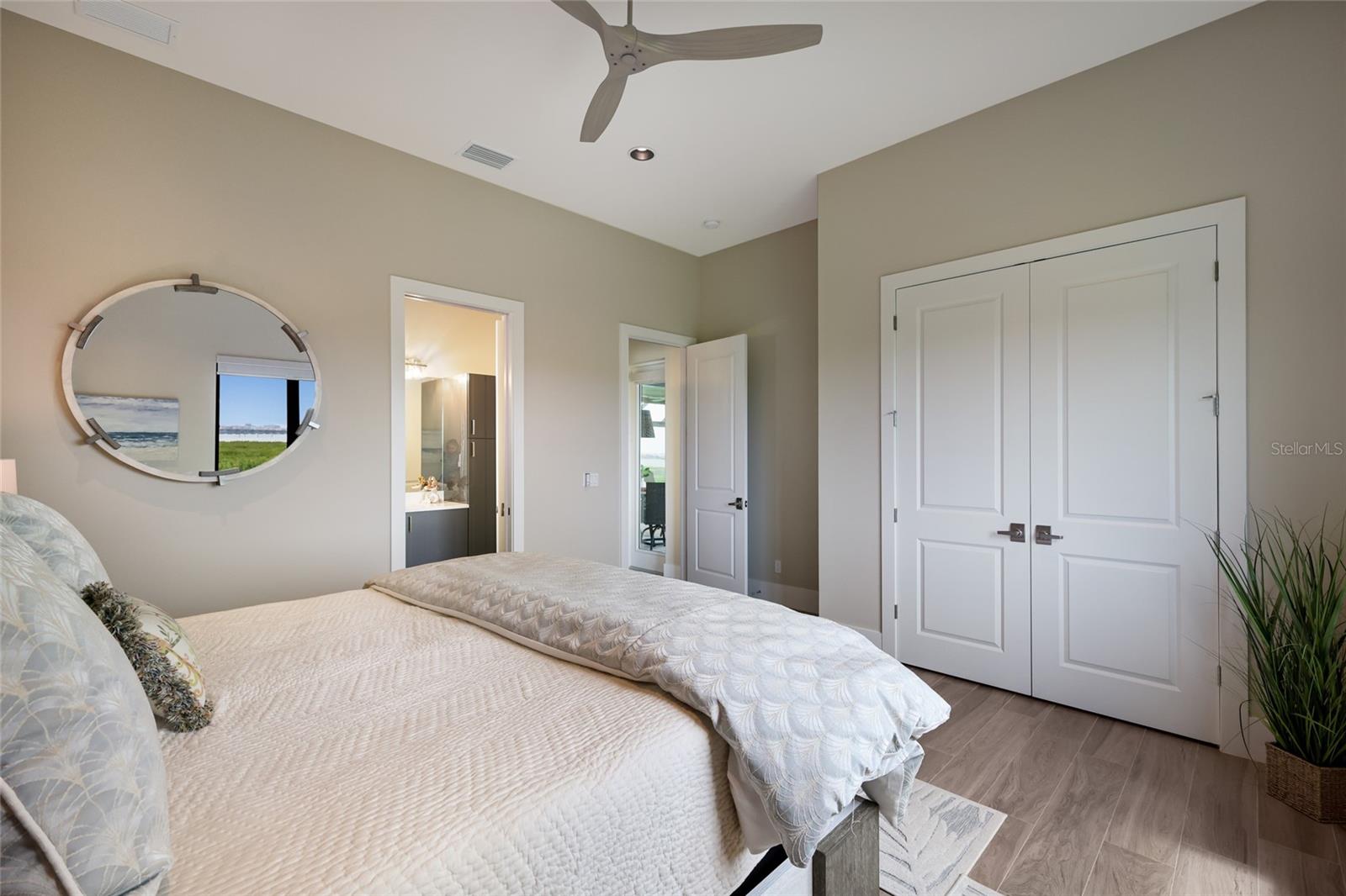 SANCTUARY COVE - Residential