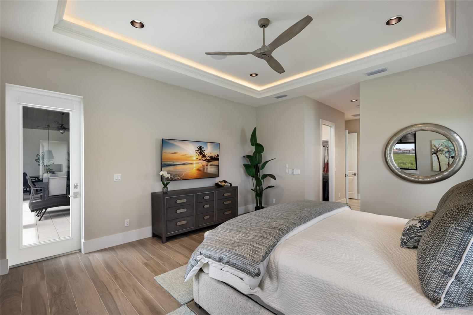 SANCTUARY COVE - Residential