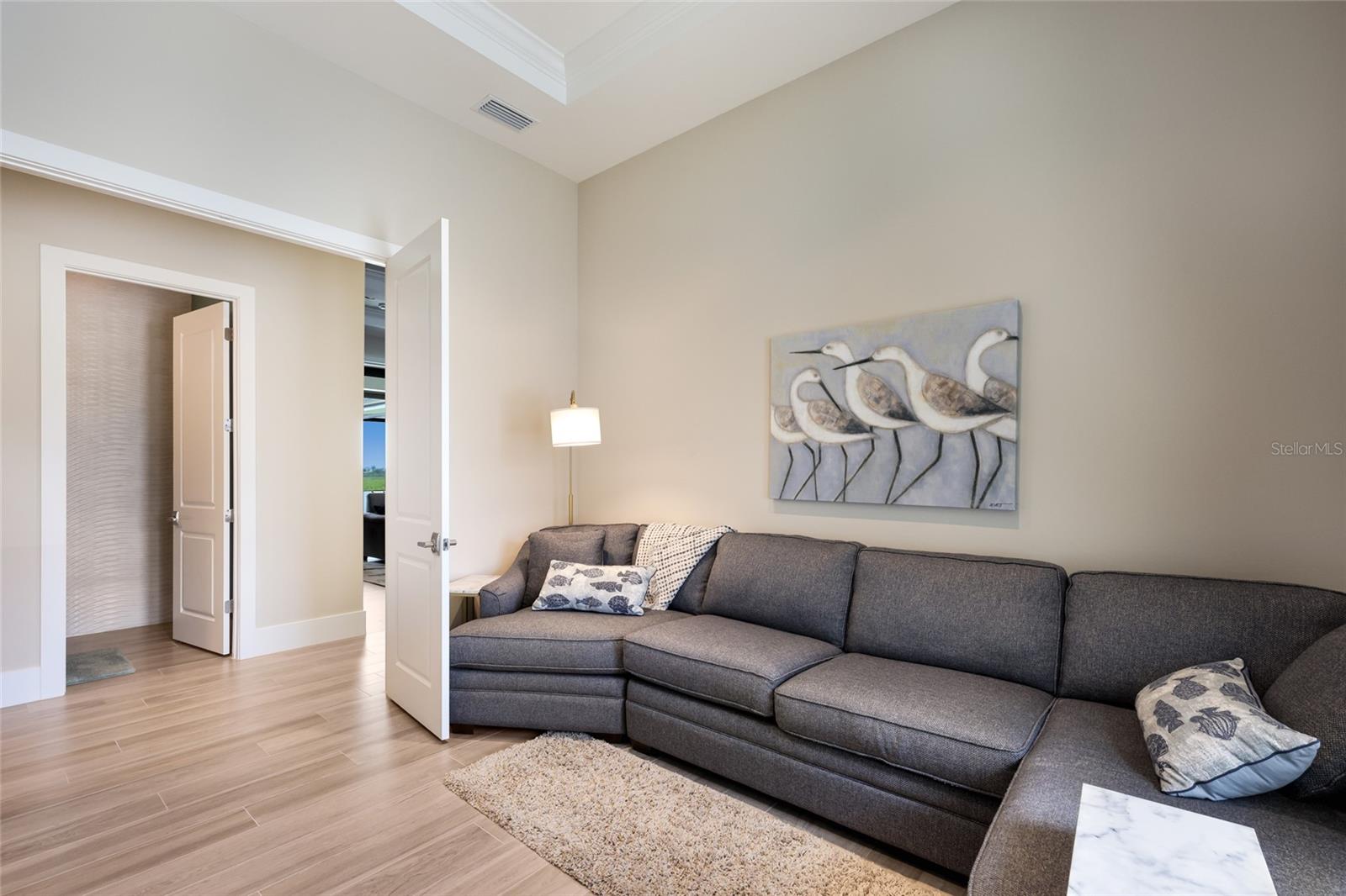 SANCTUARY COVE - Residential