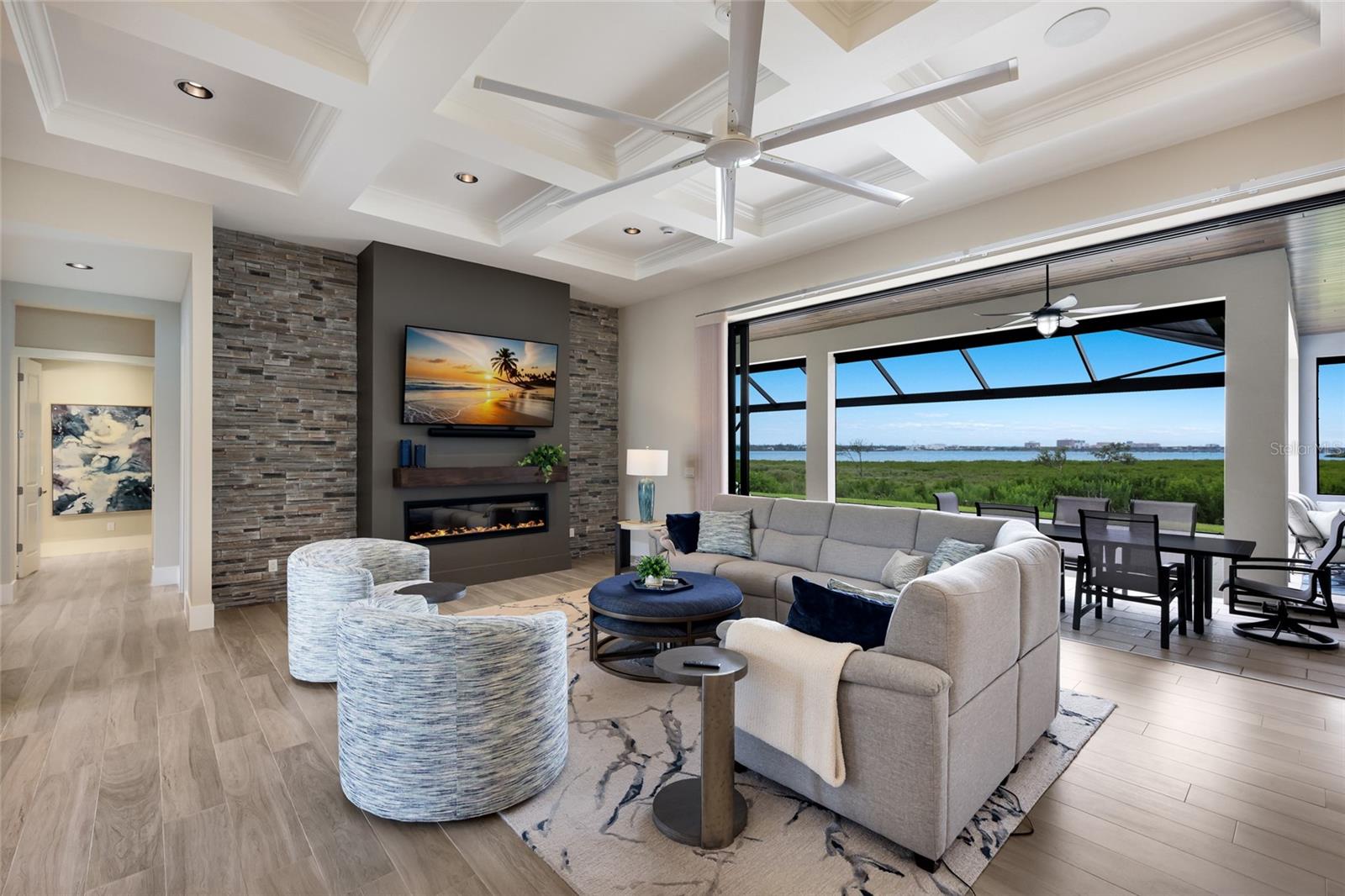 SANCTUARY COVE - Residential