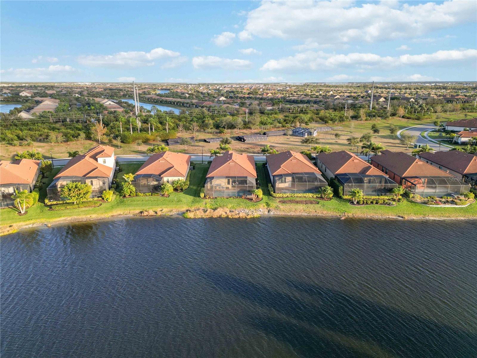 SARASOTA NATIONAL - Residential