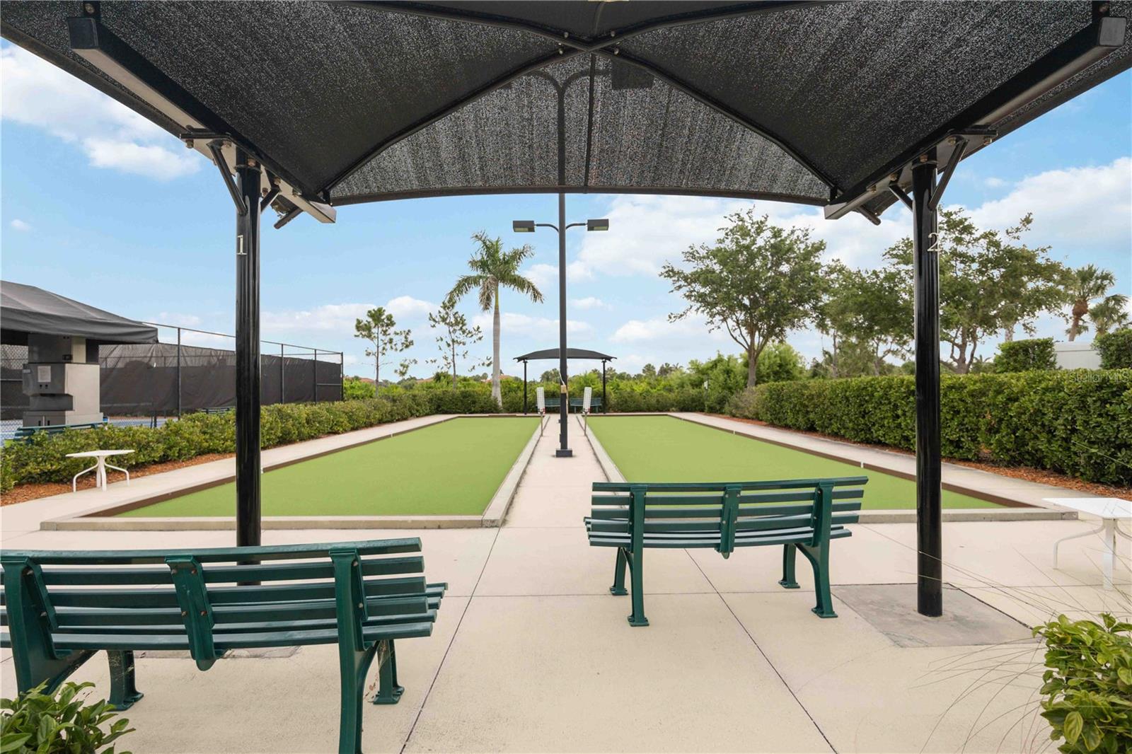 SARASOTA NATIONAL - Residential