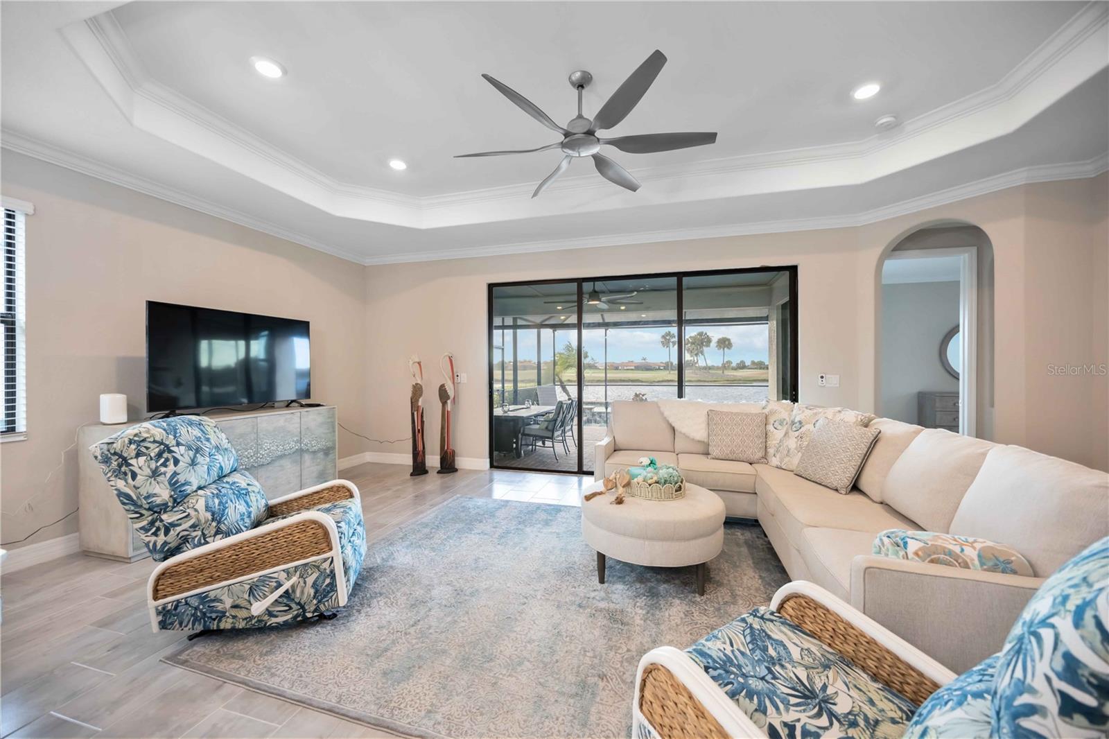 SARASOTA NATIONAL - Residential