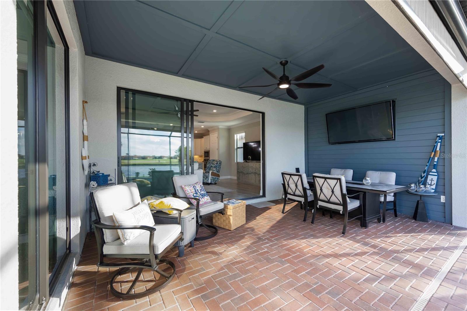 SARASOTA NATIONAL - Residential