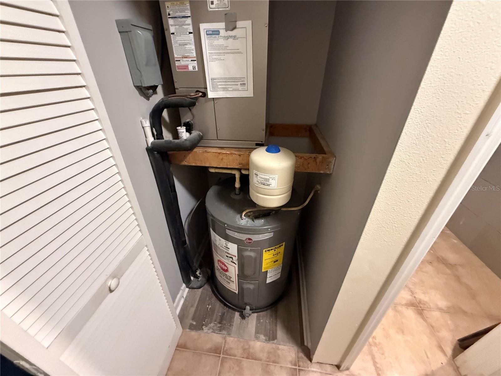 SILVER SPGS SHORES UN 47 - Residential