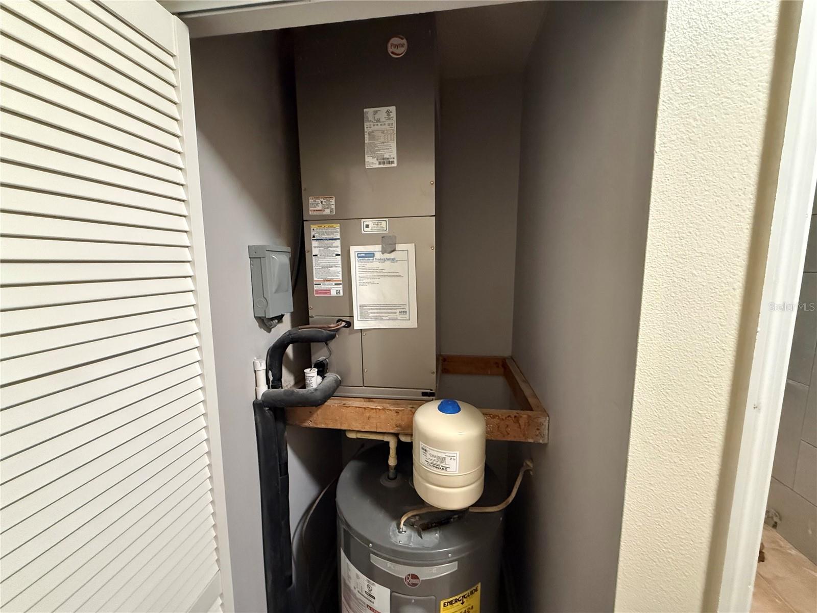 SILVER SPGS SHORES UN 47 - Residential