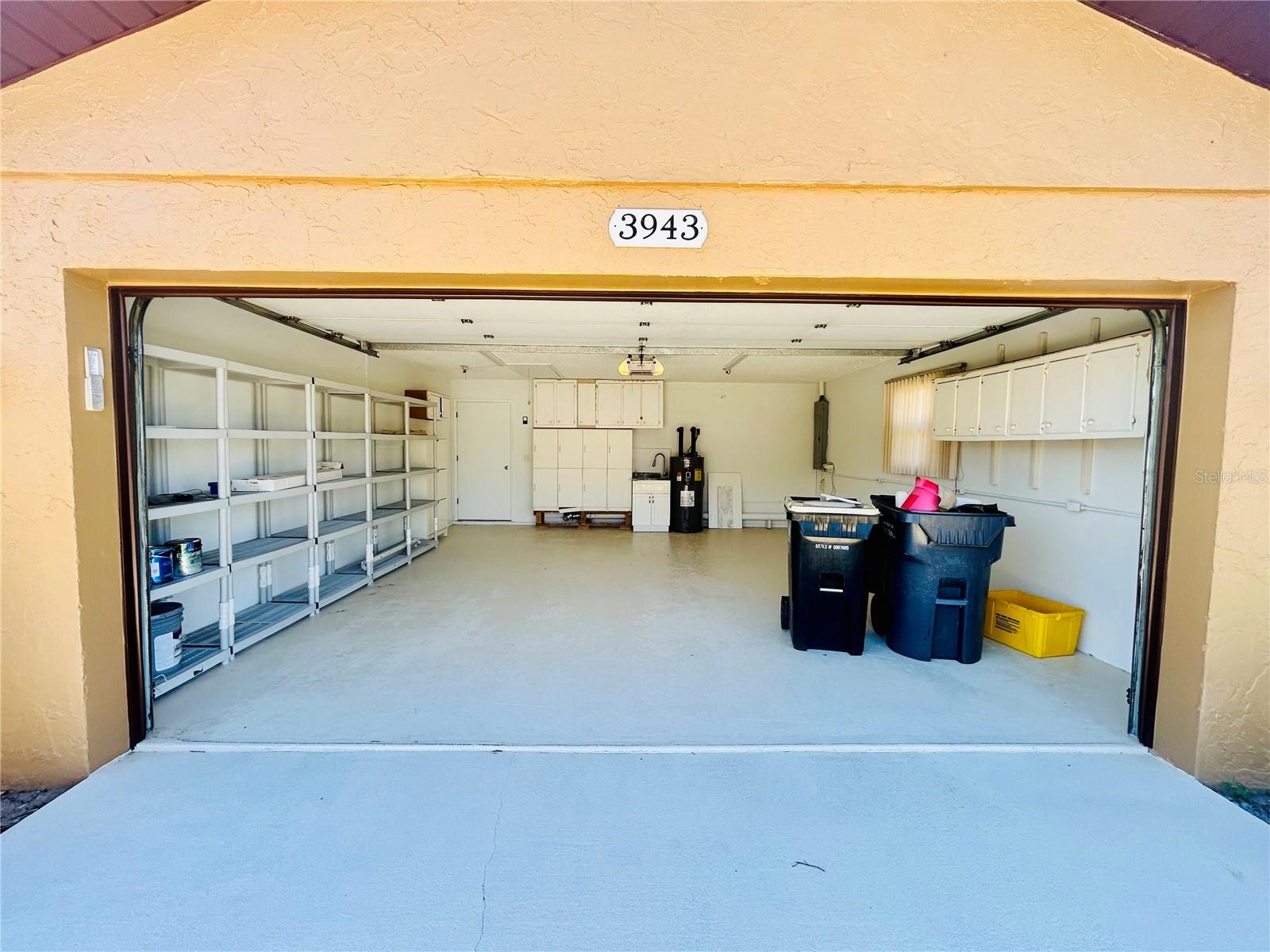 ORANGE WAY 02 - Residential