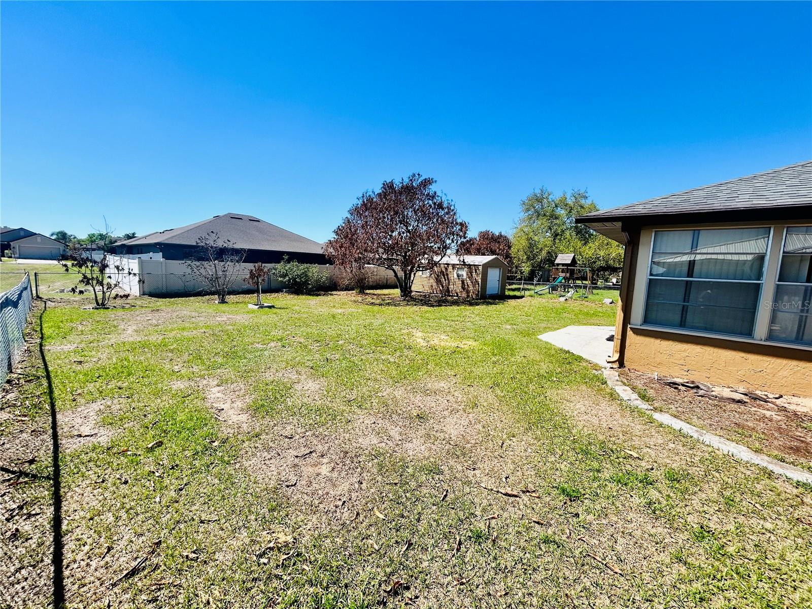 ORANGE WAY 02 - Residential