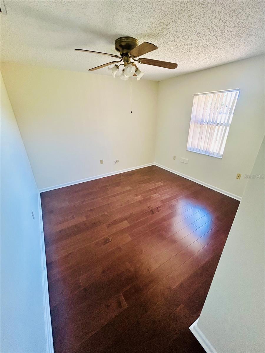 ORANGE WAY 02 - Residential